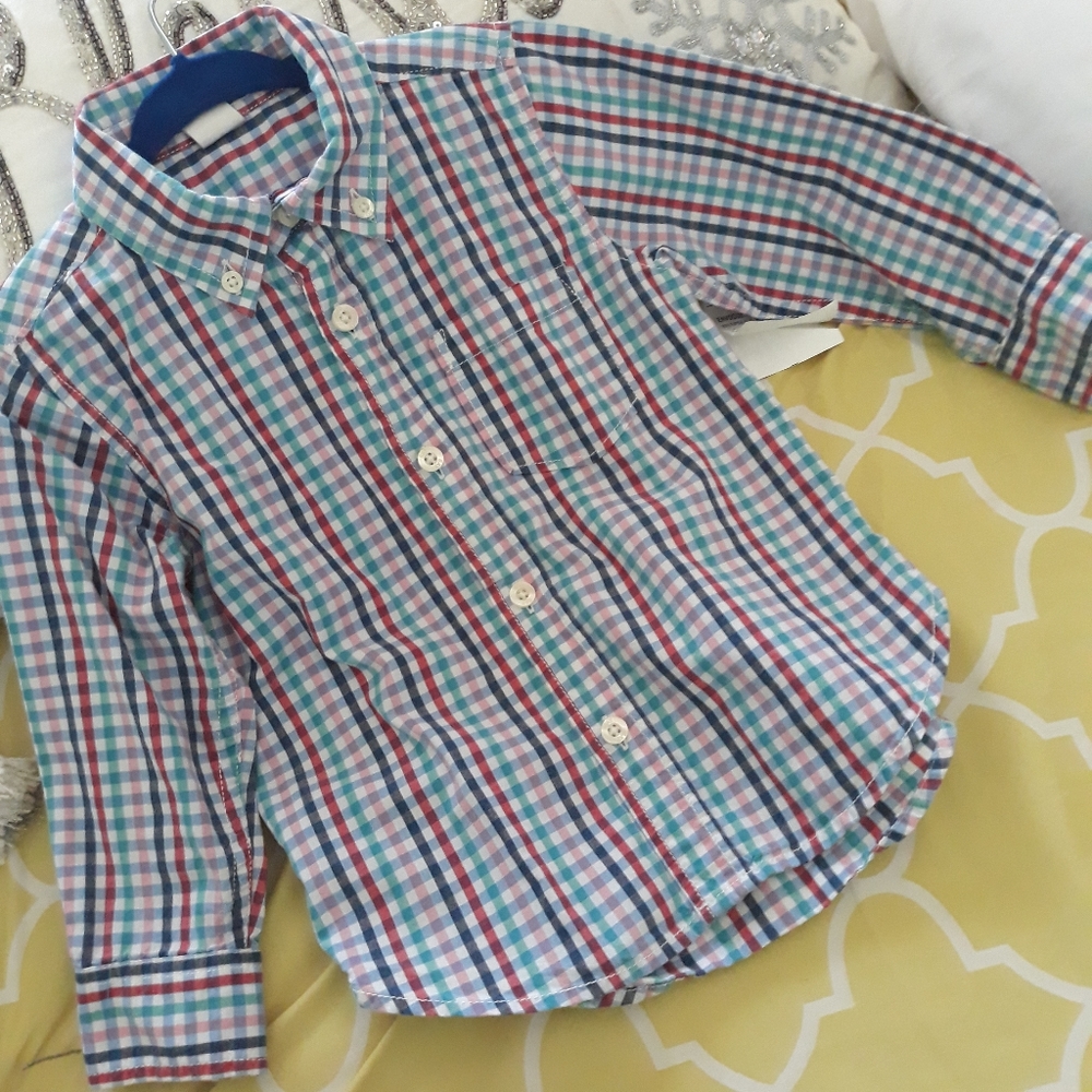 Gap shirt